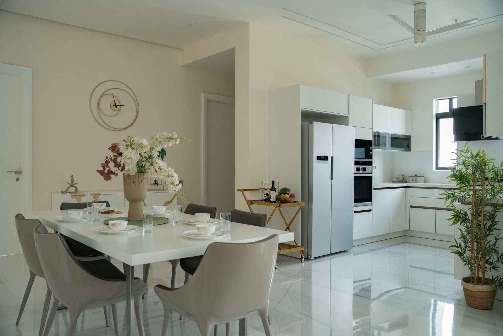 The Linear Kitchen